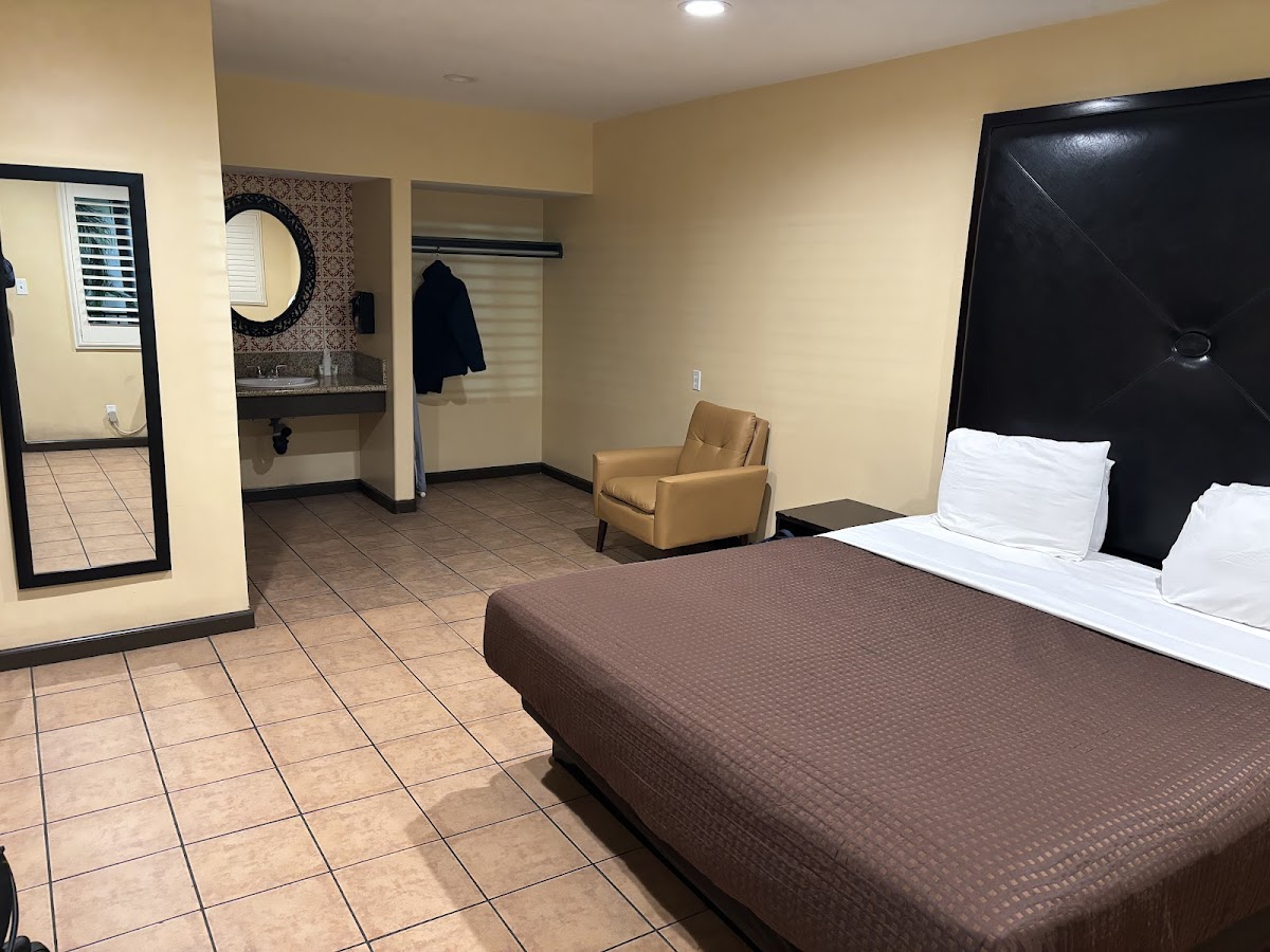 Room 6