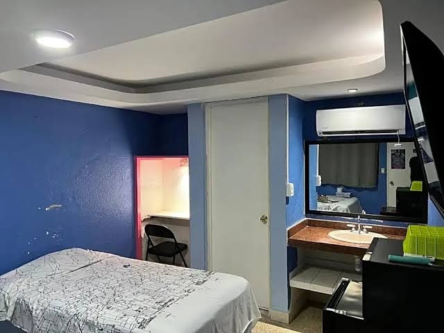Room 1