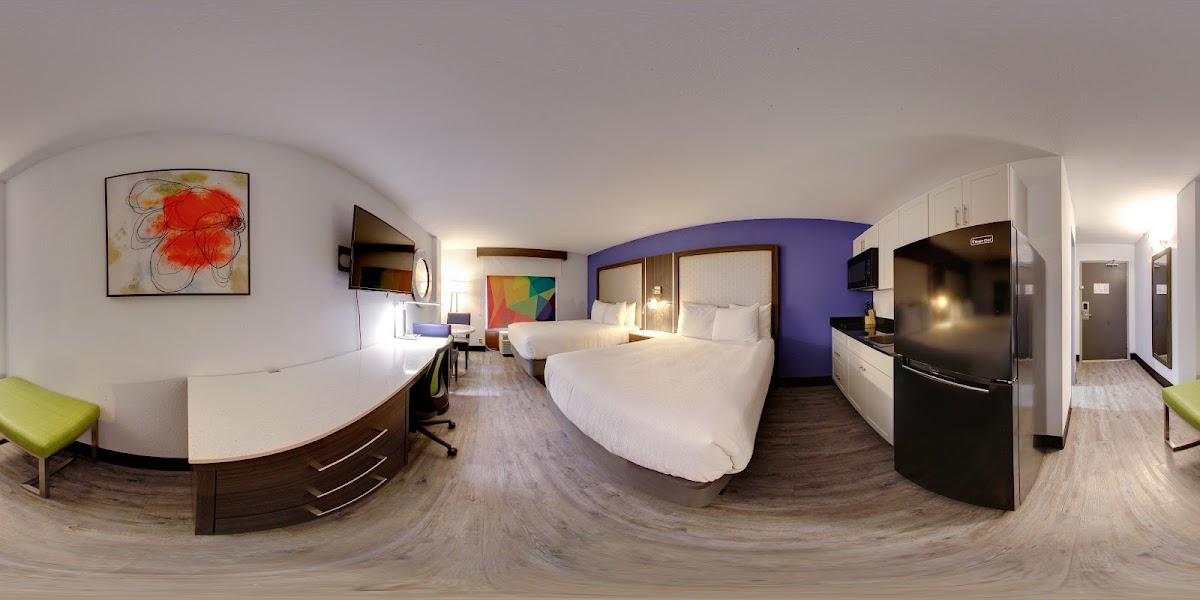 Room 8