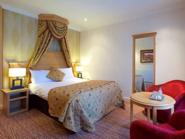 Room 10