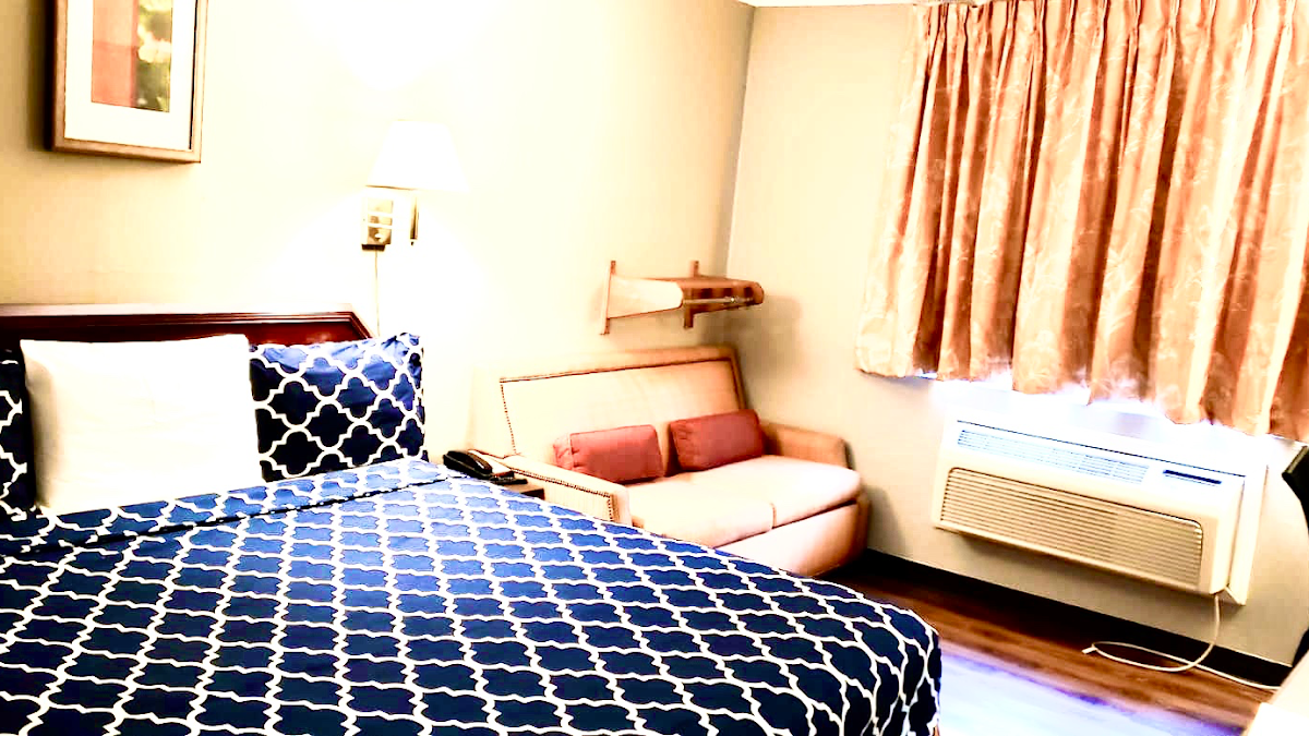 Room 1