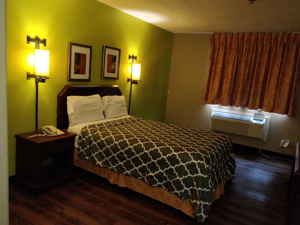 Room 10