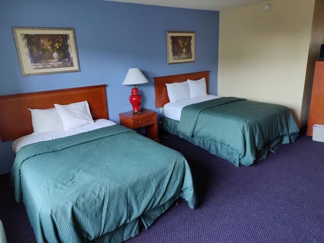 Room 4