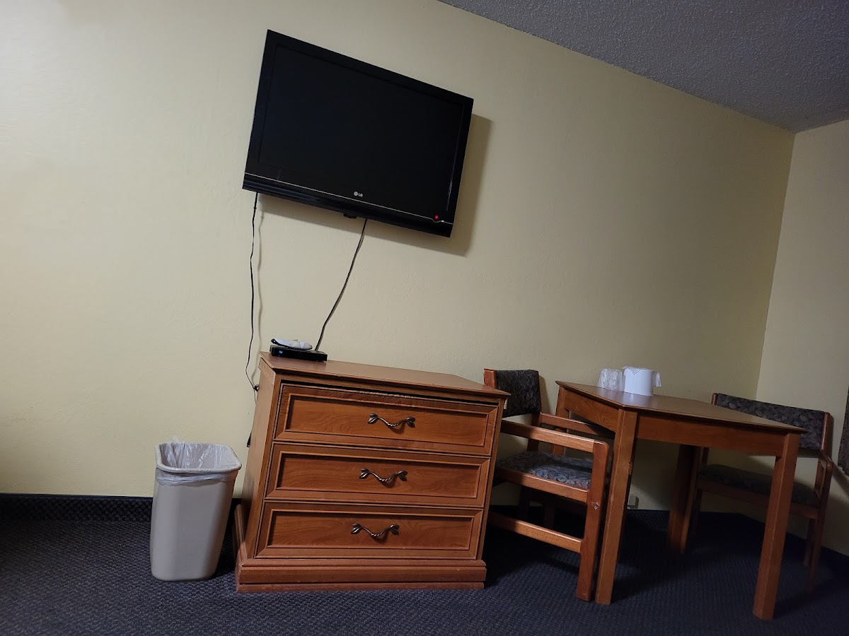Room 9