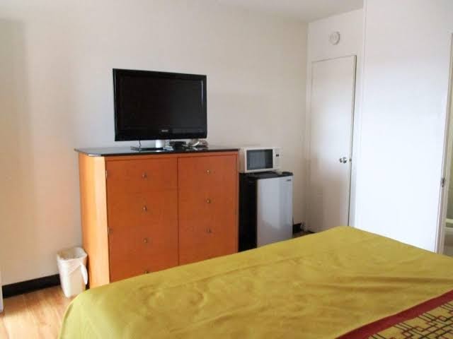Room 3