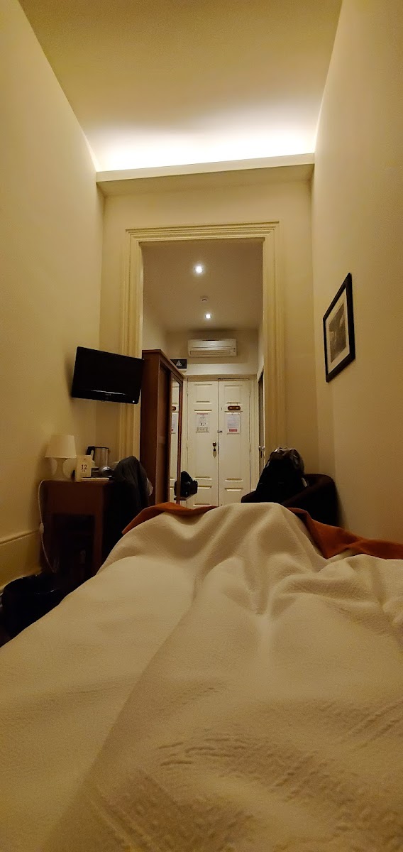 Room 6