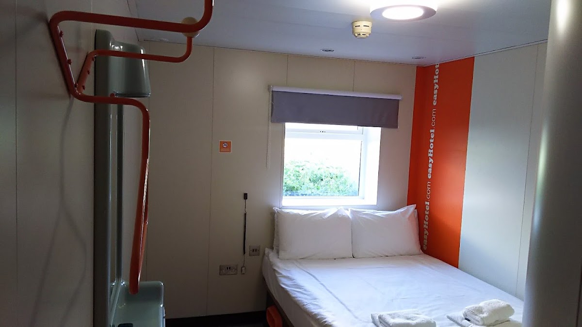 Room 5