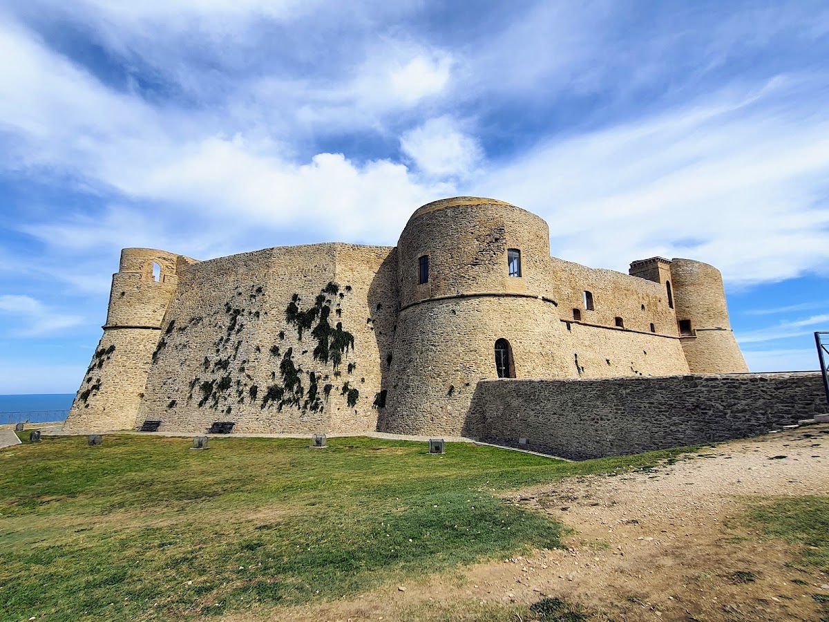 Castello Aragonese