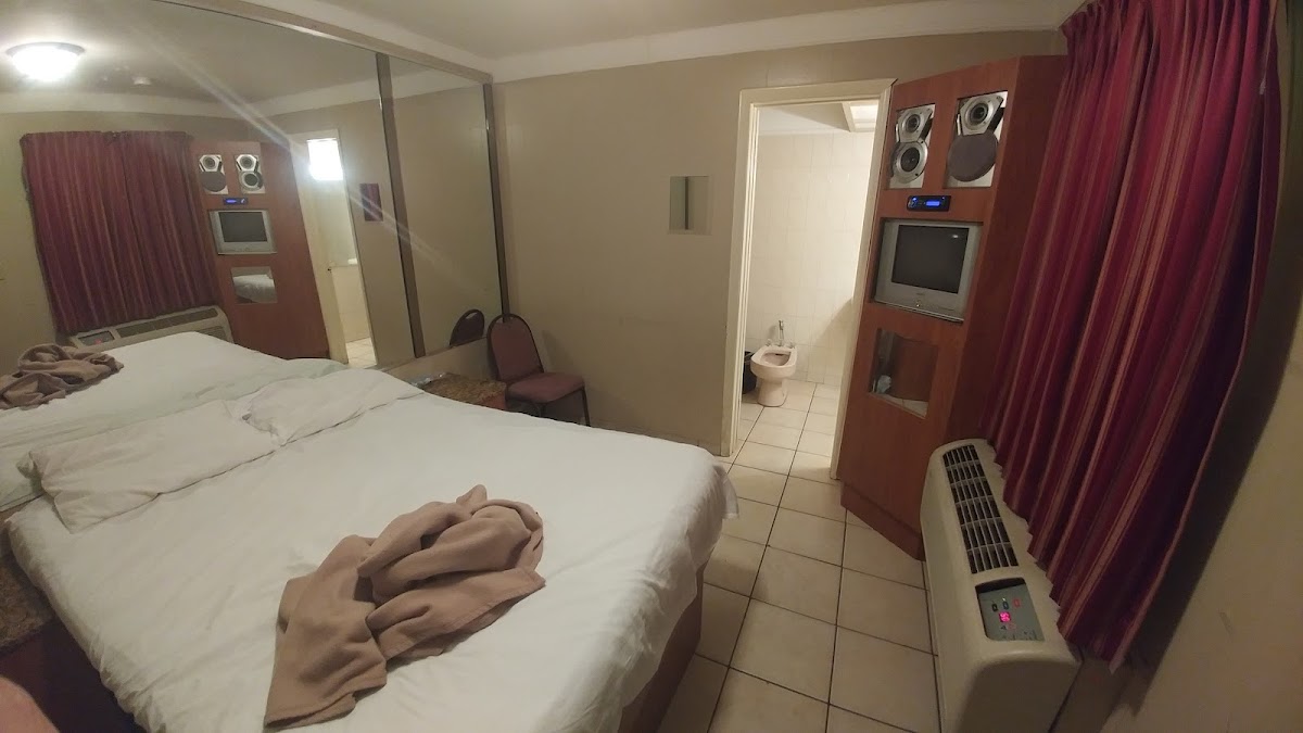 Room 1