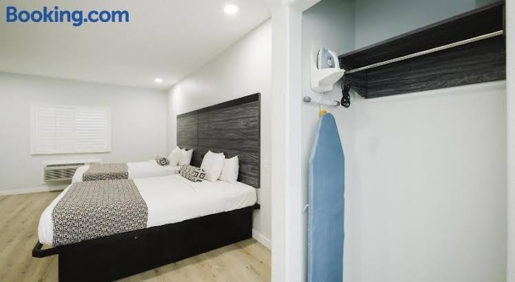 Room 6