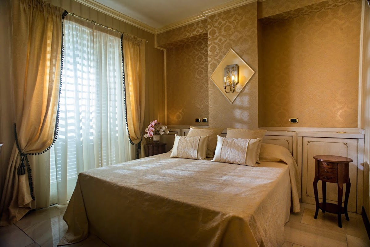 Room 1