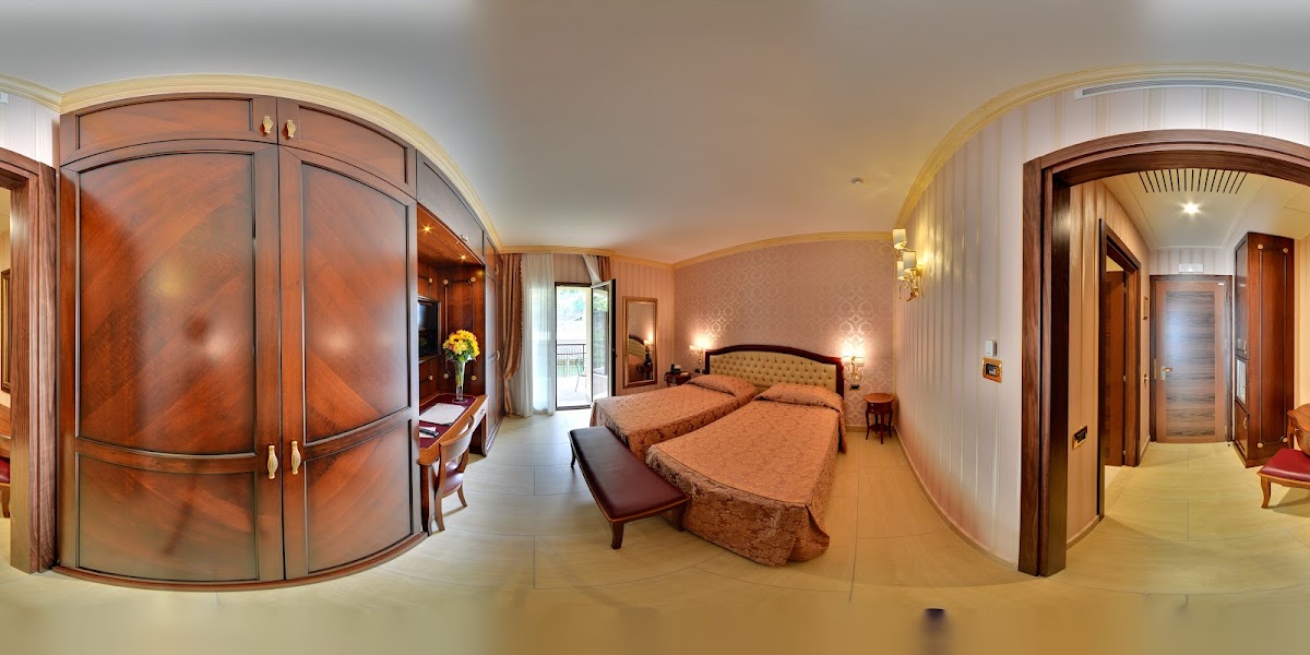 Room 9