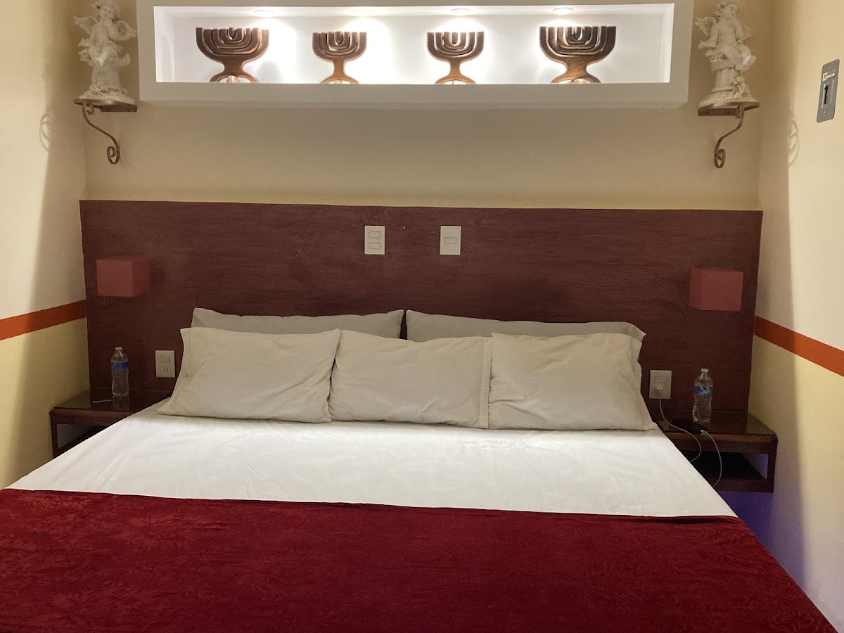 Room 7