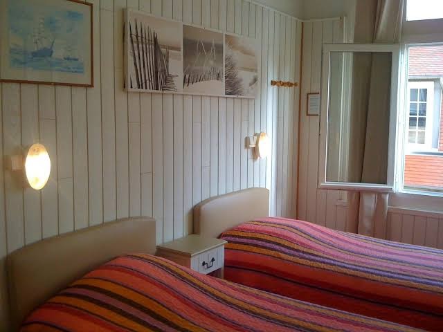 Room 2
