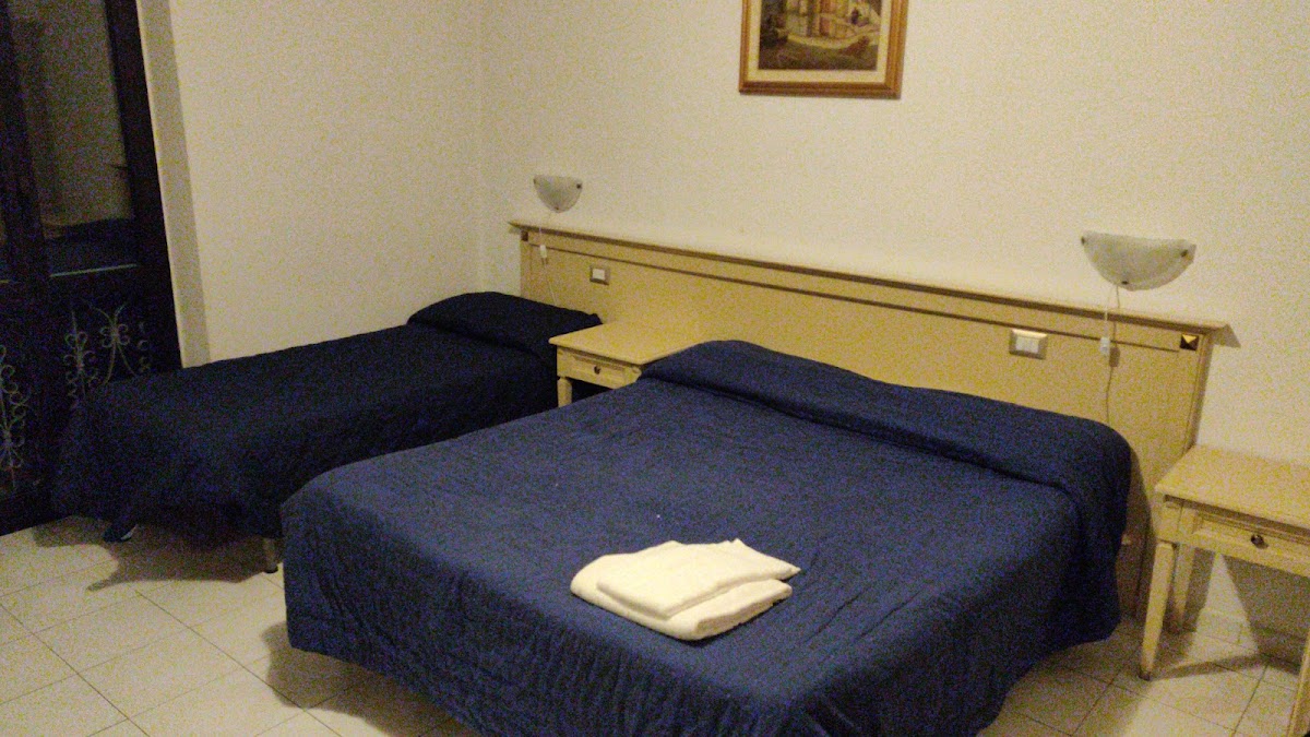 Room 1