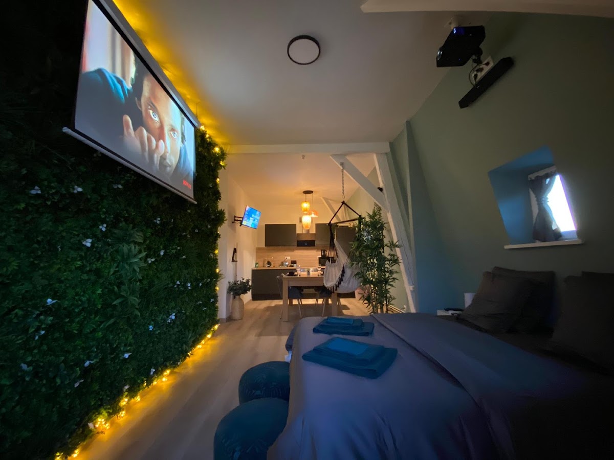 Room 1