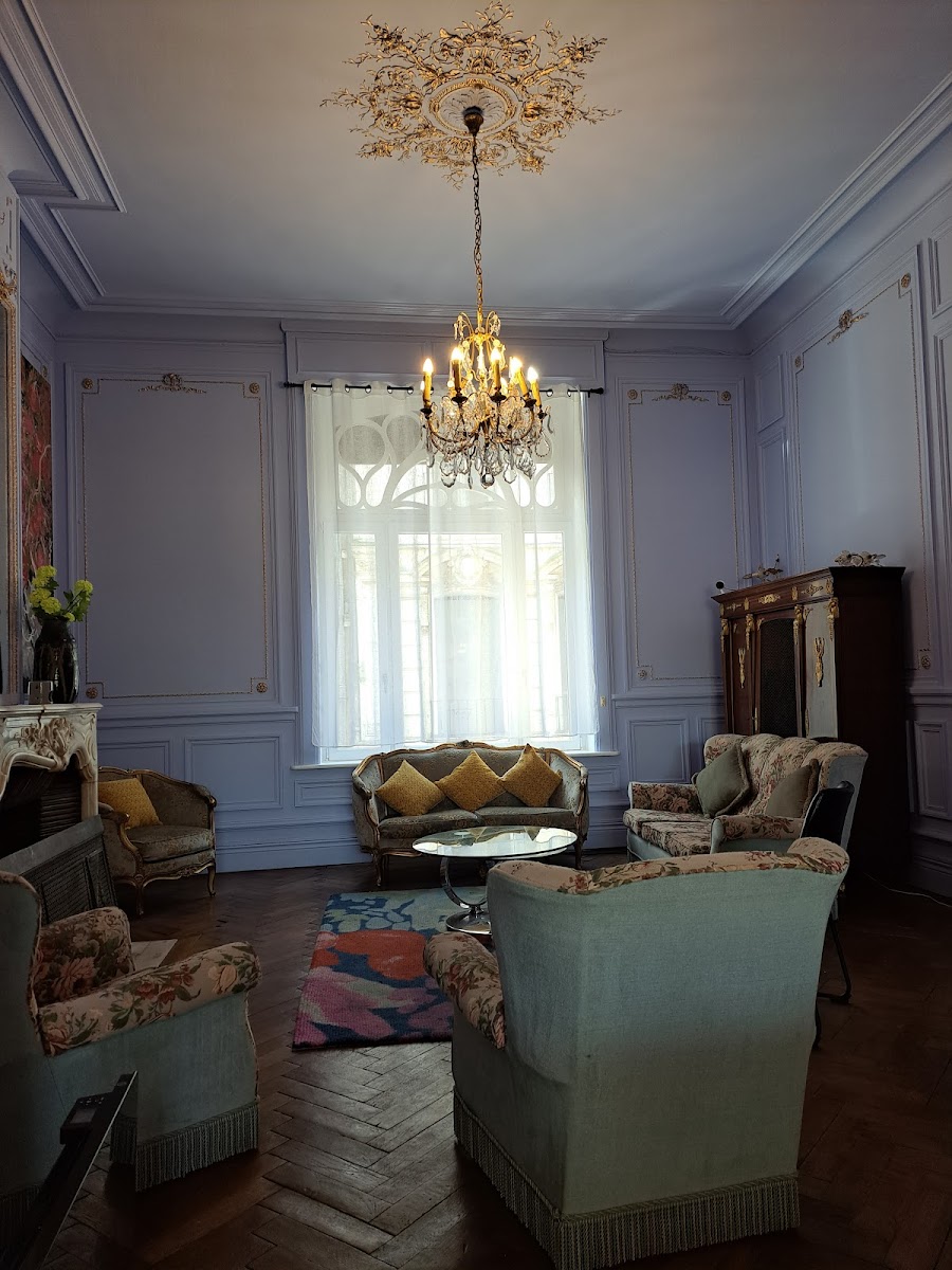 Room 6