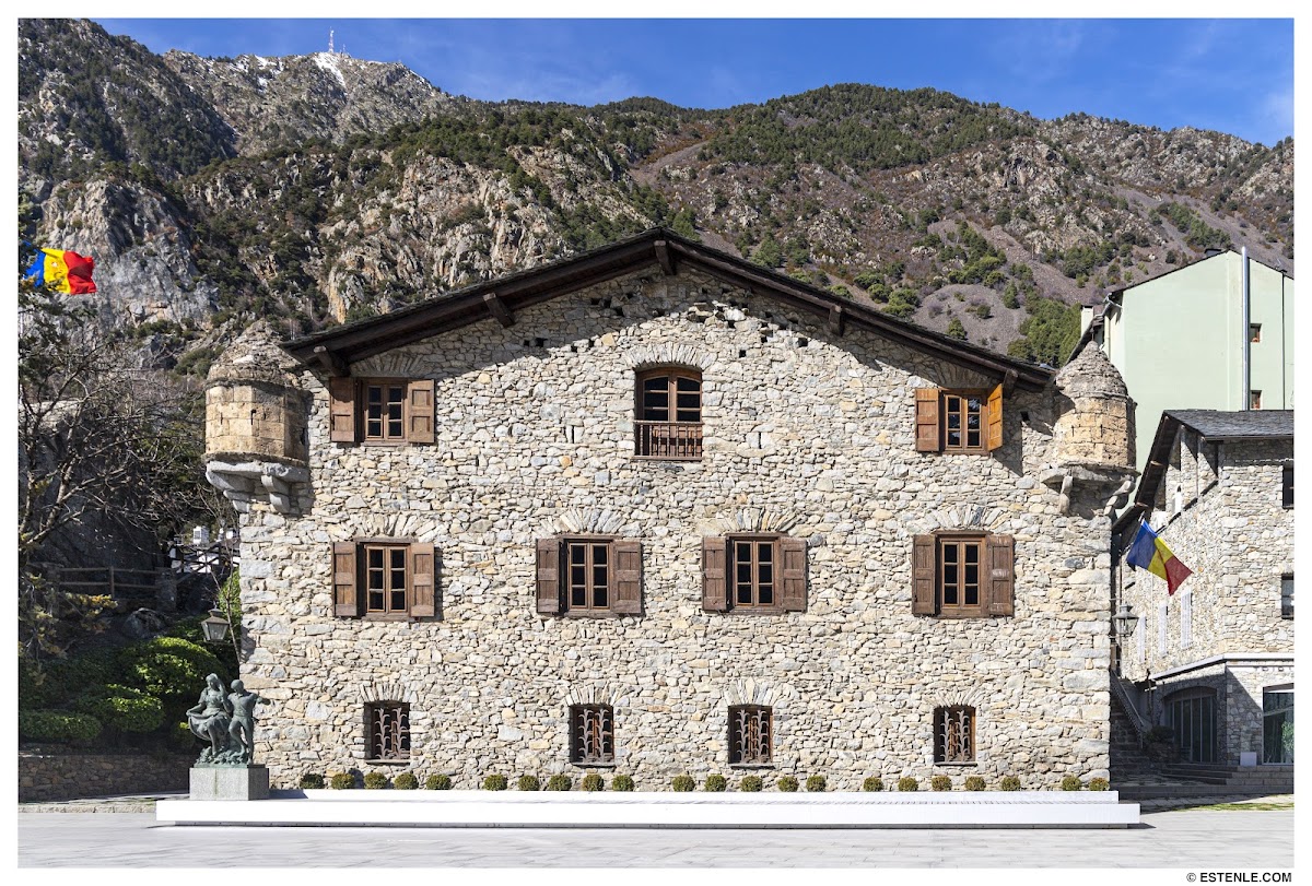 Casa de la Vall