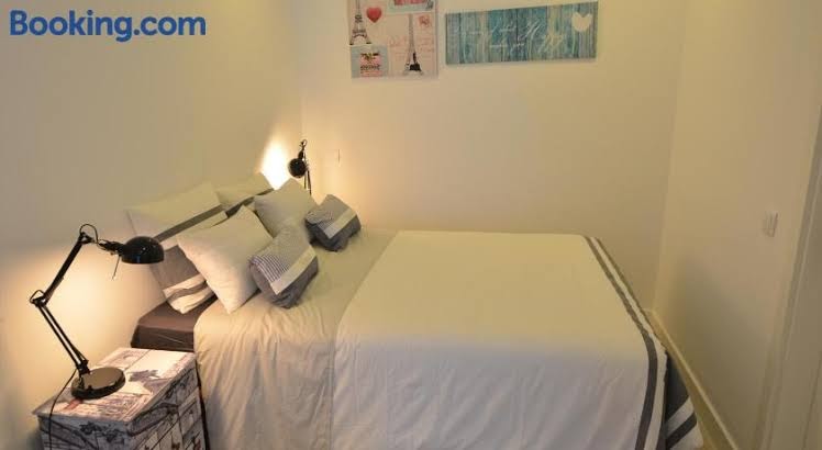 Room 9