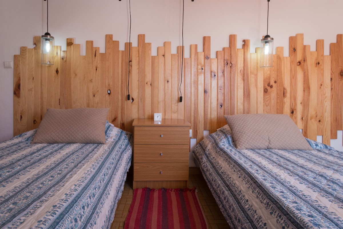 Room 9