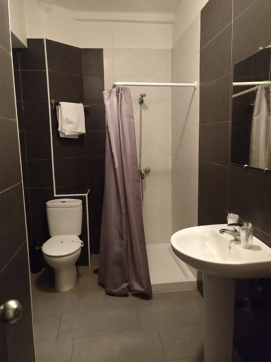 Room 9