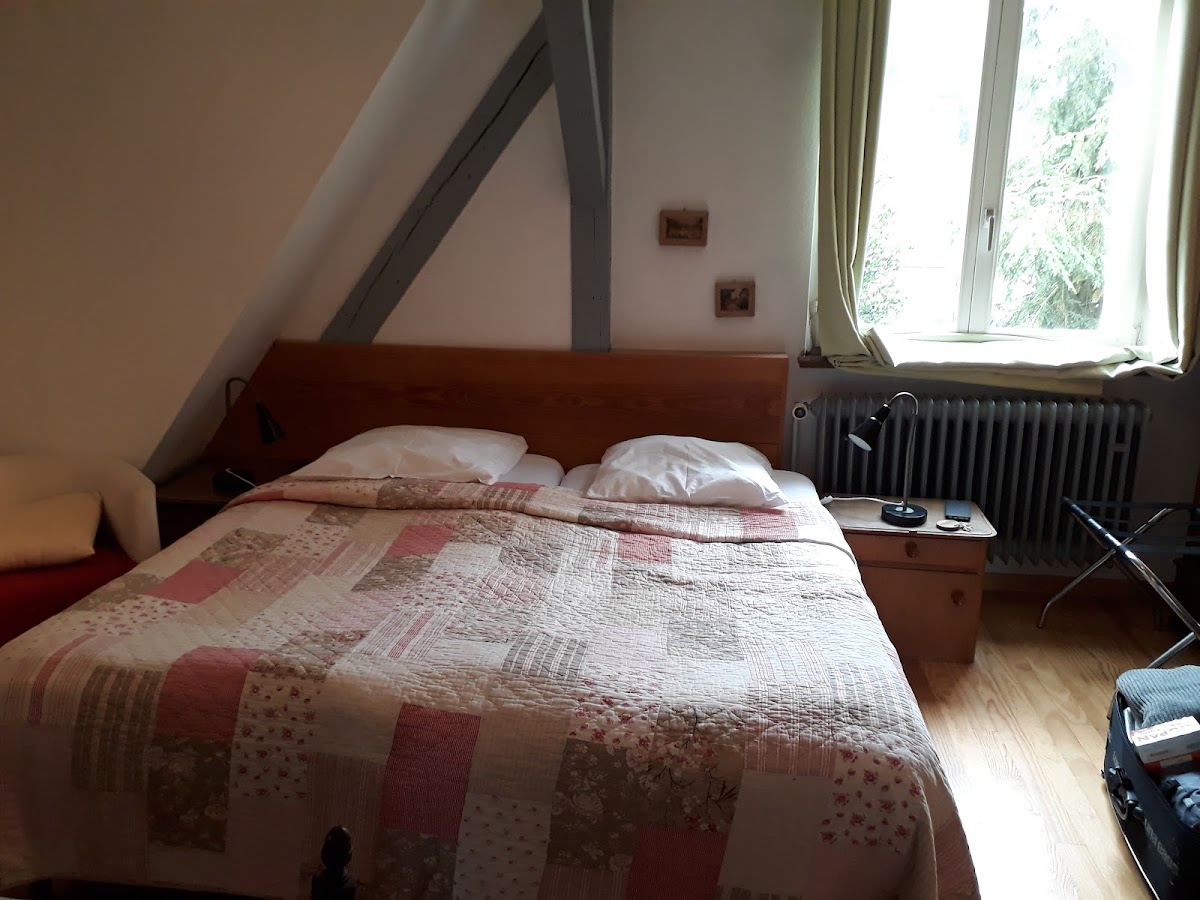 Room 8