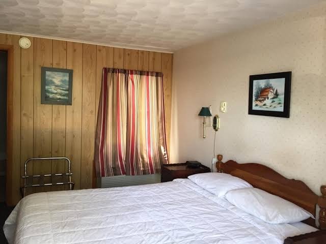 Room 4