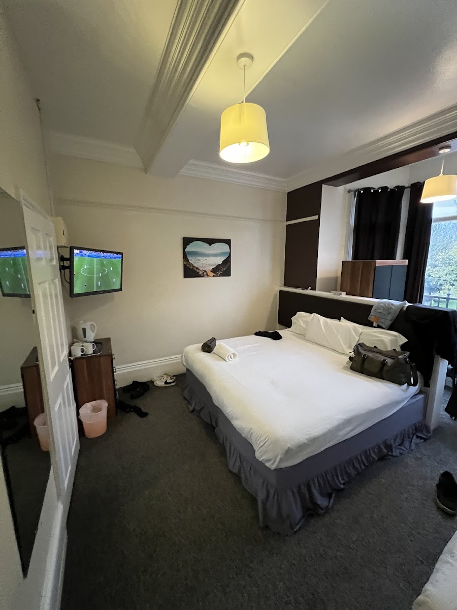 Room 1