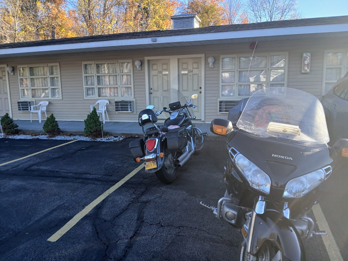 Top Hill Motel