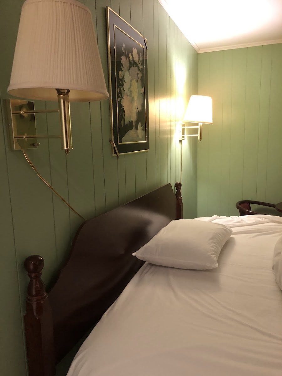 Room 4