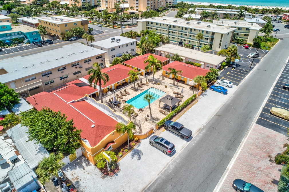 Upham Beach Inn