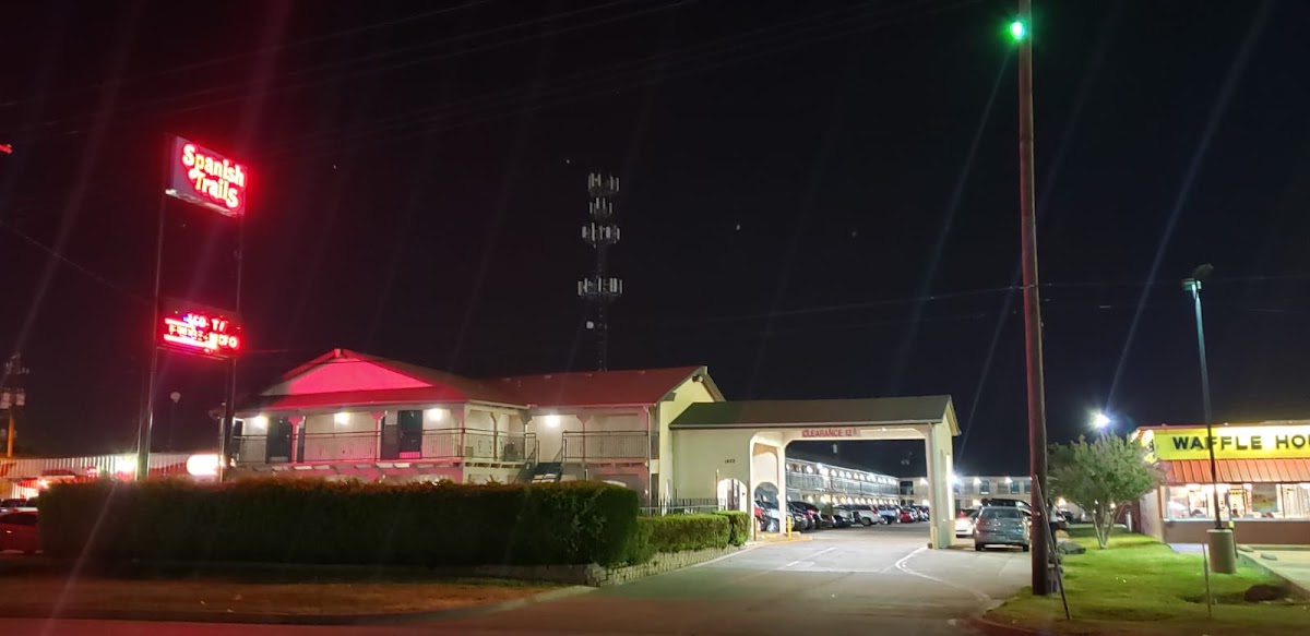 Spanish Trails Inn