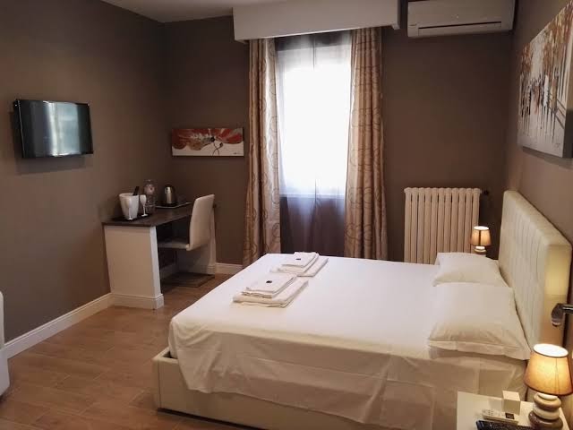 Room 1