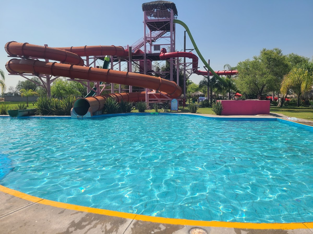 El Chorro Water Park Adventure