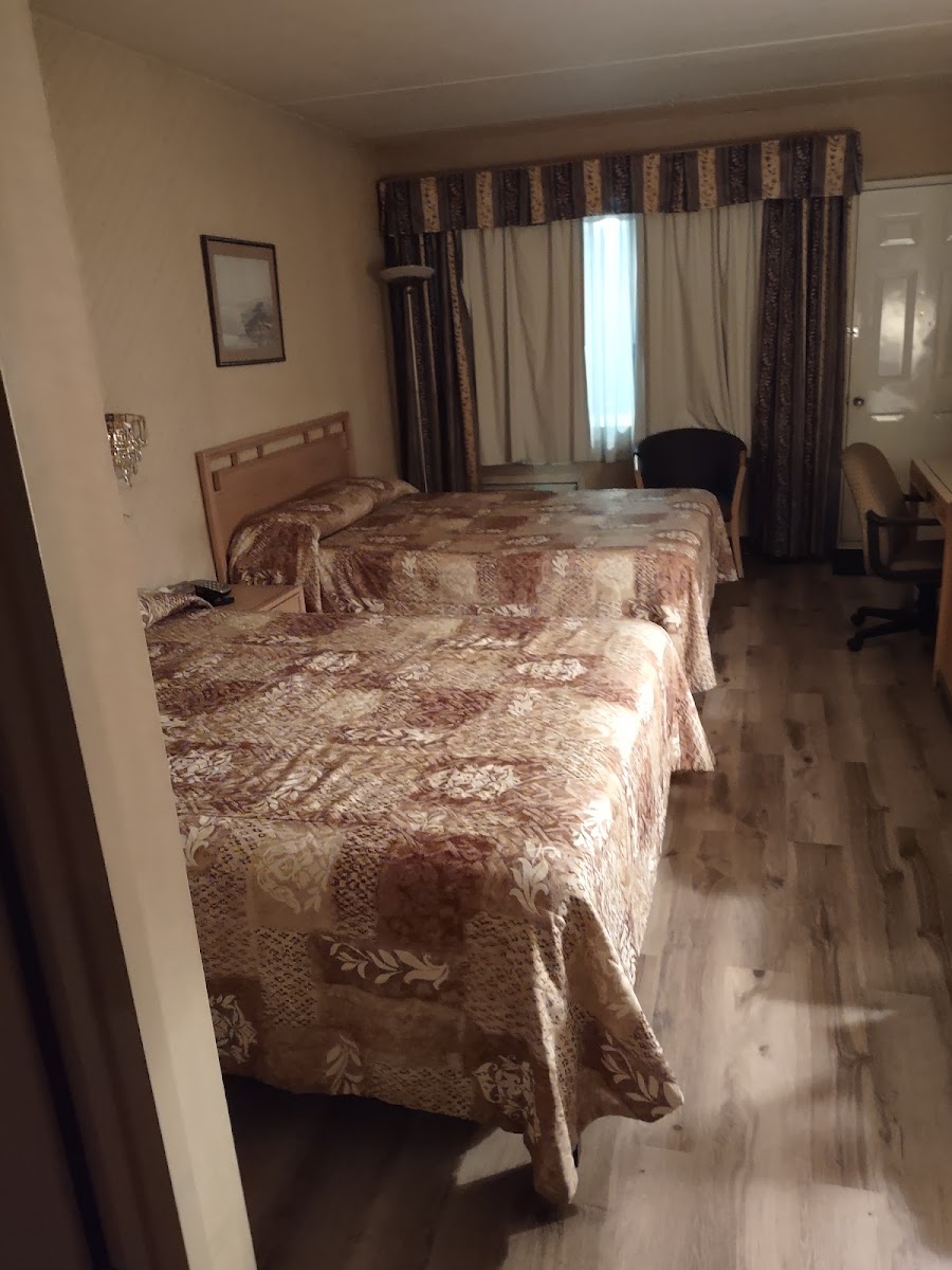 Room 9