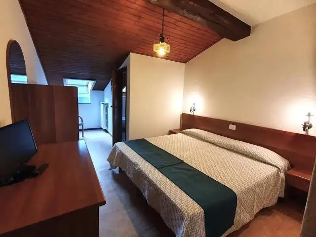 Room 2