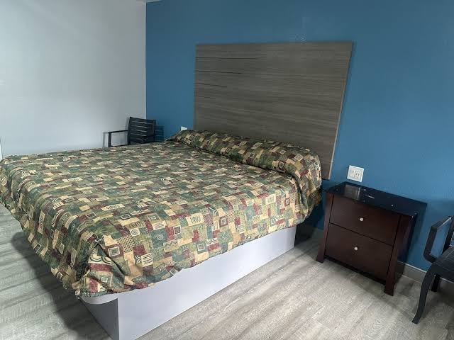 Room 5