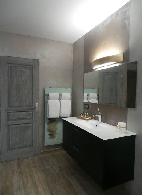 Room 2