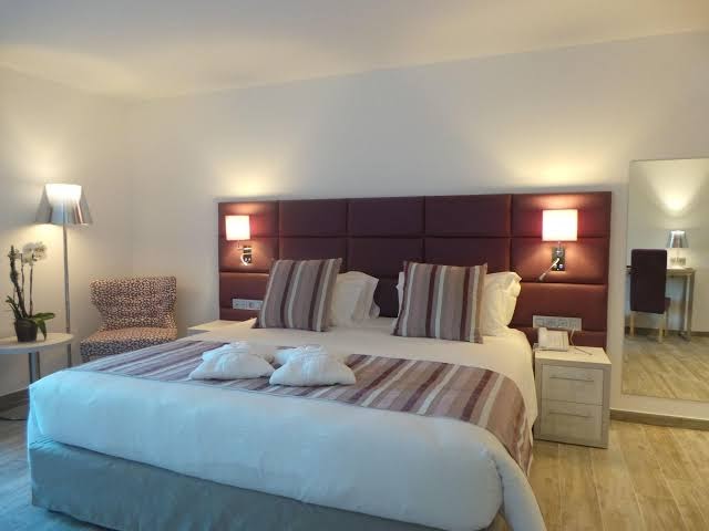 Room 4