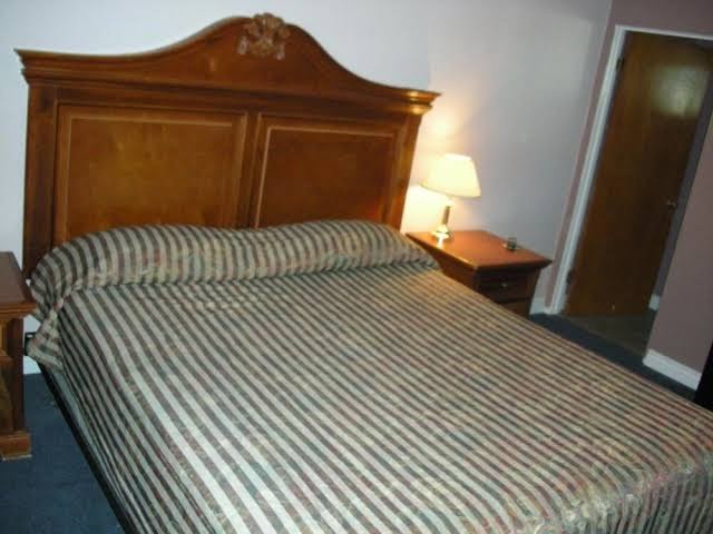 Room 7