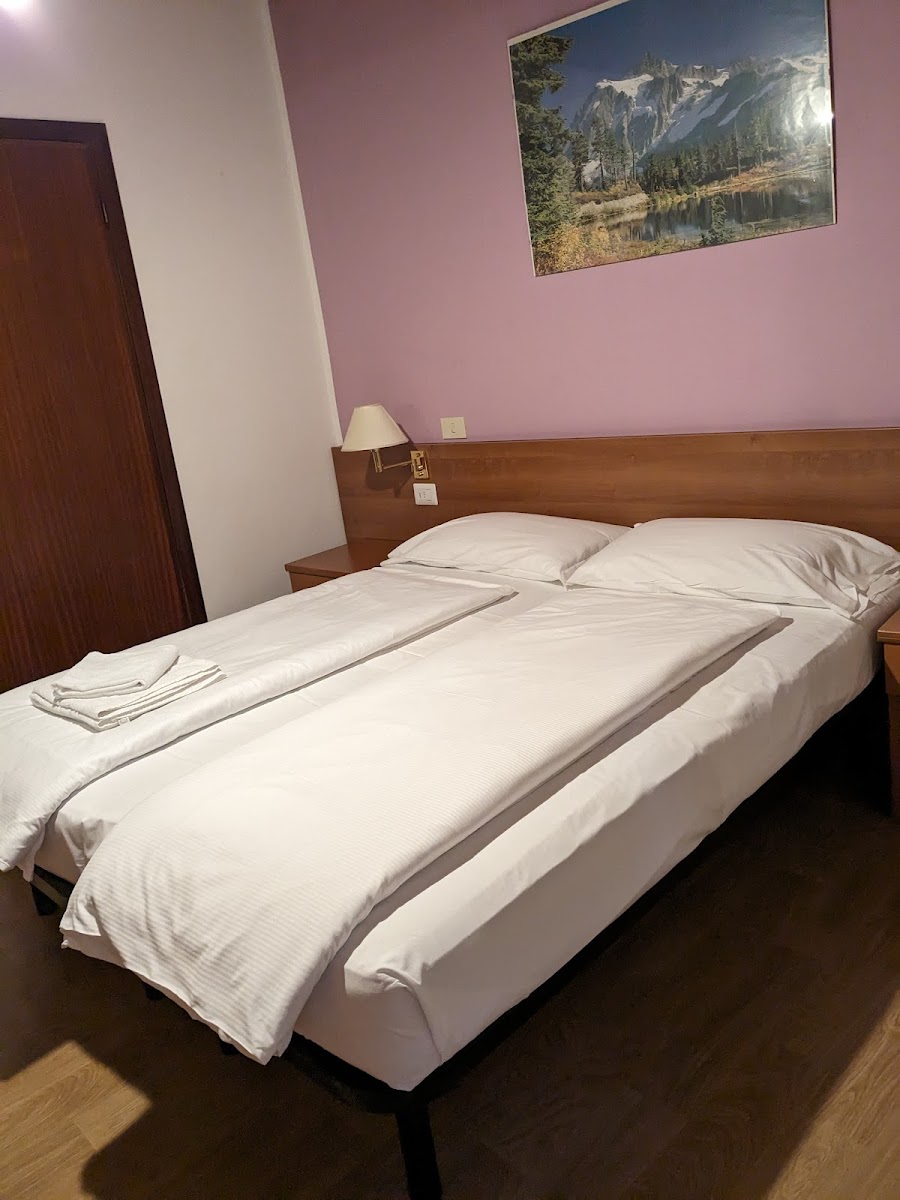 Room 4