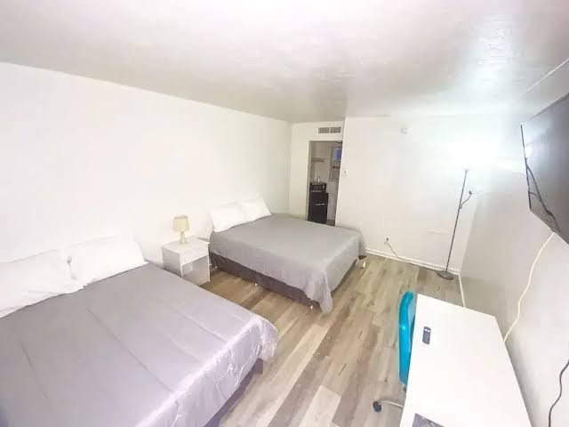 Room 3