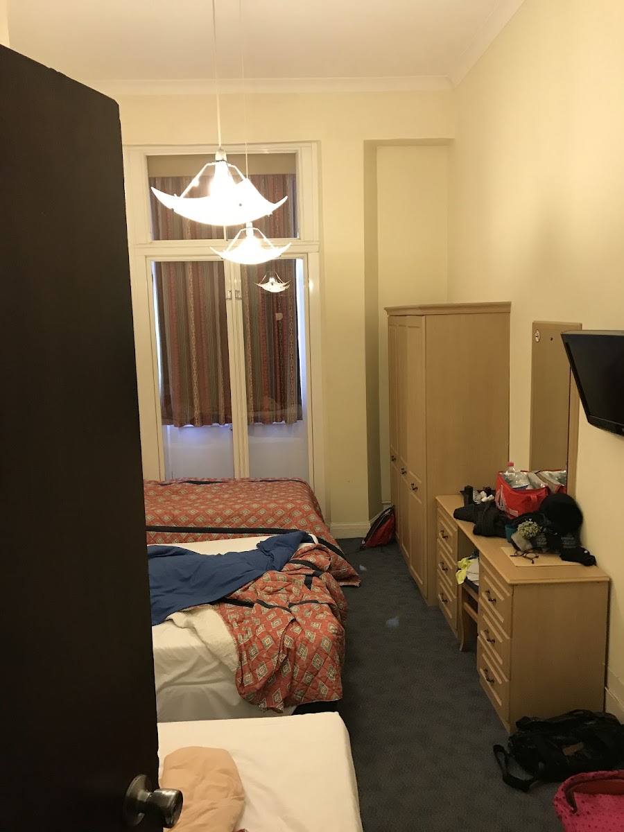 Room 4