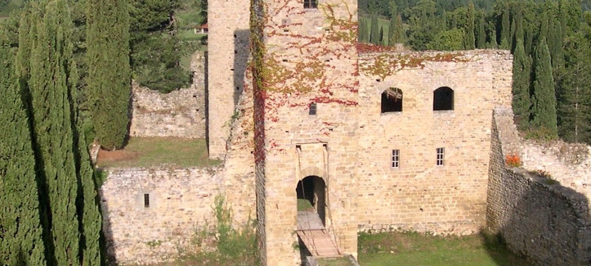Romena Castle