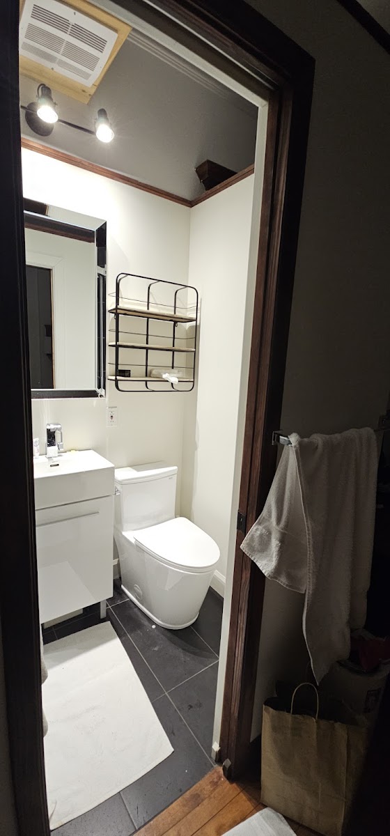 Room 9