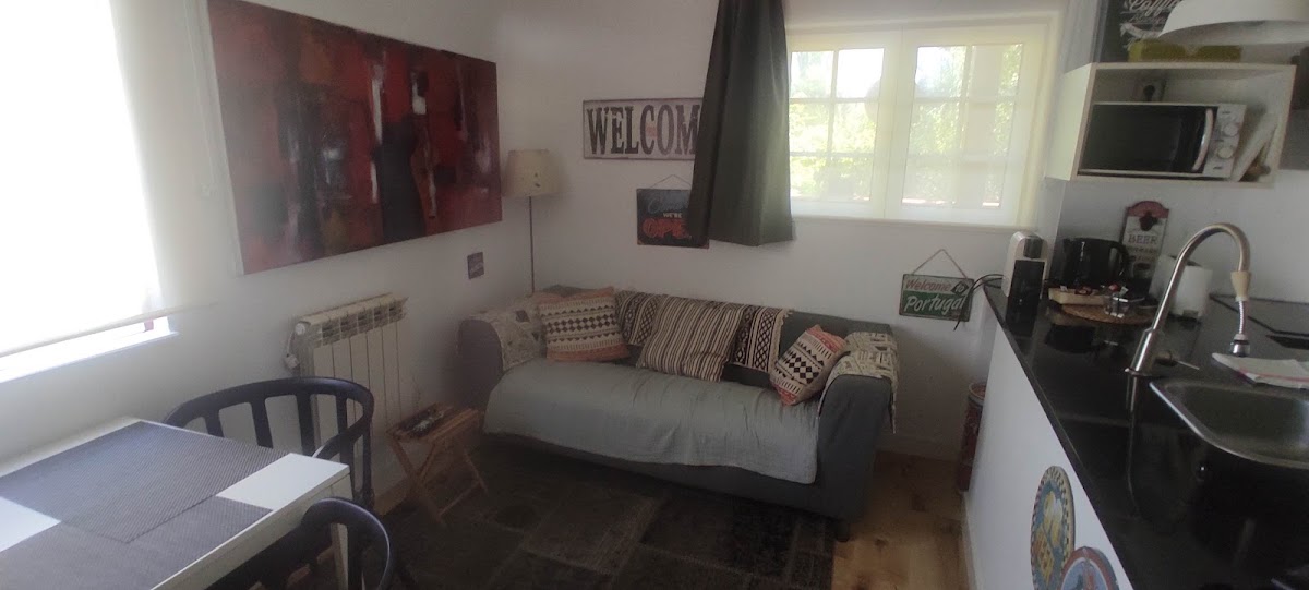 Room 8