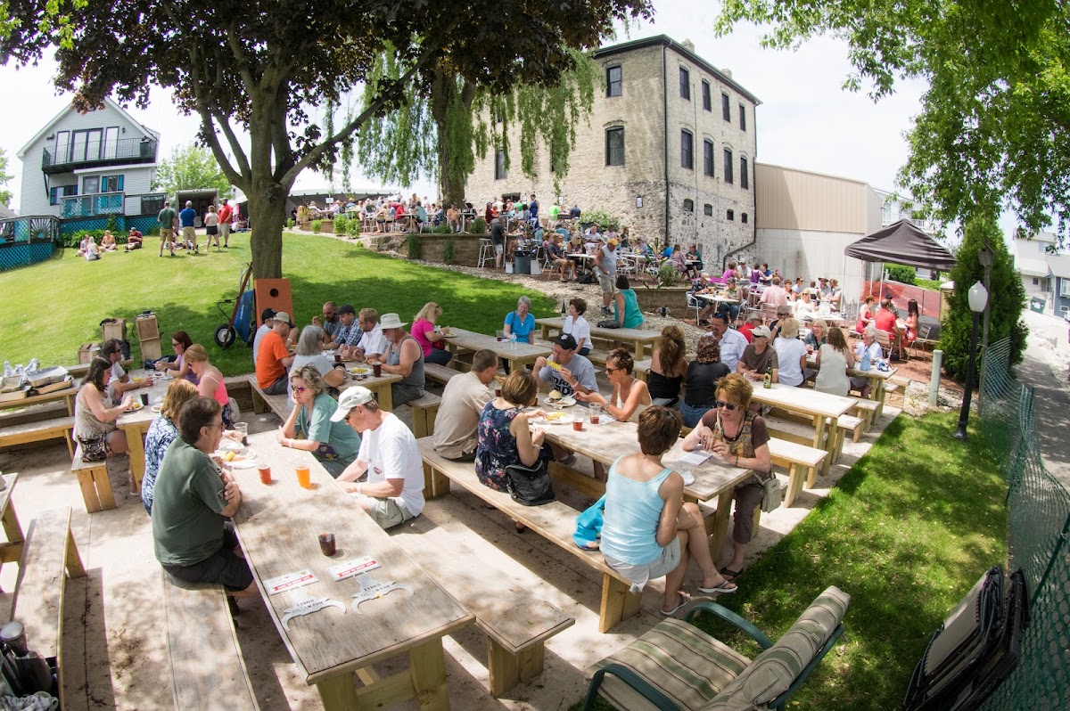 Von Stiehl • Winery • Distillery • Cidery – Near Door County in Algoma, WI