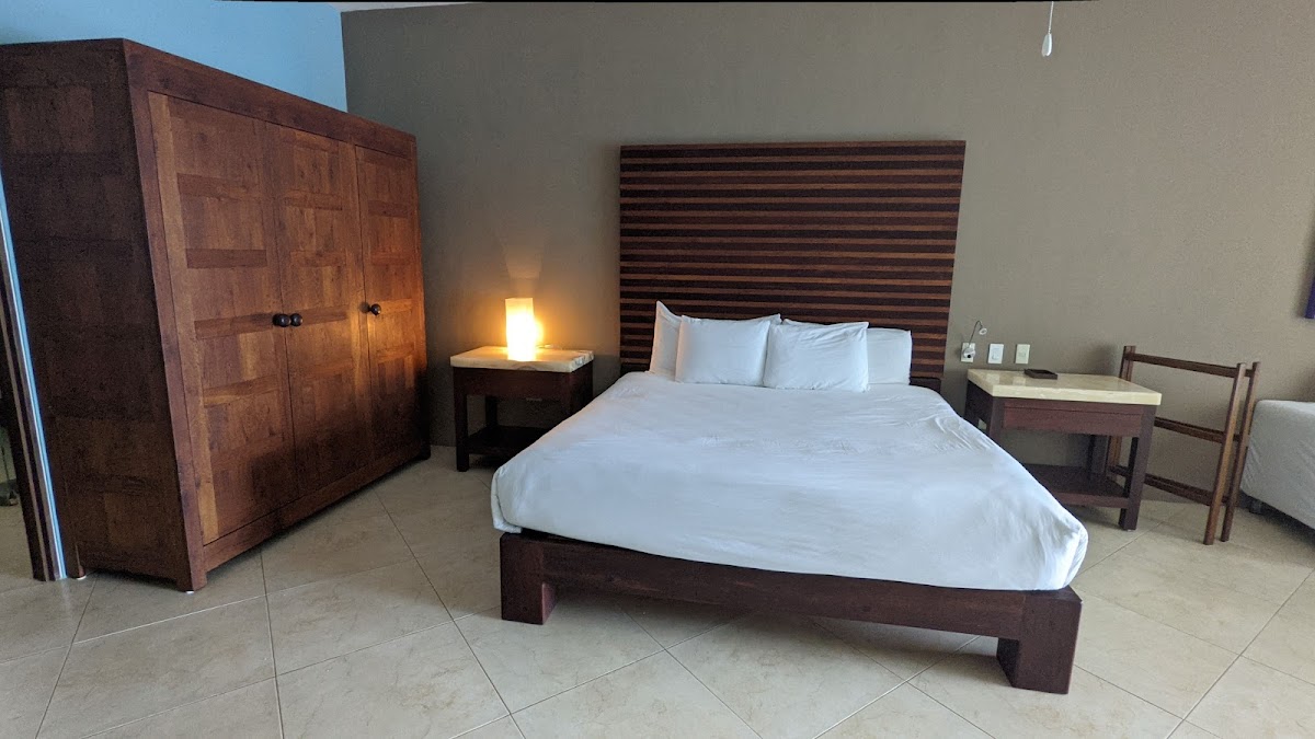 Room 9