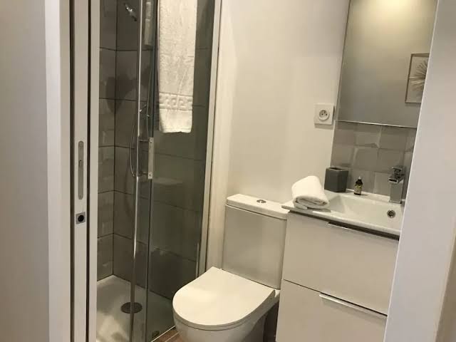 Room 2