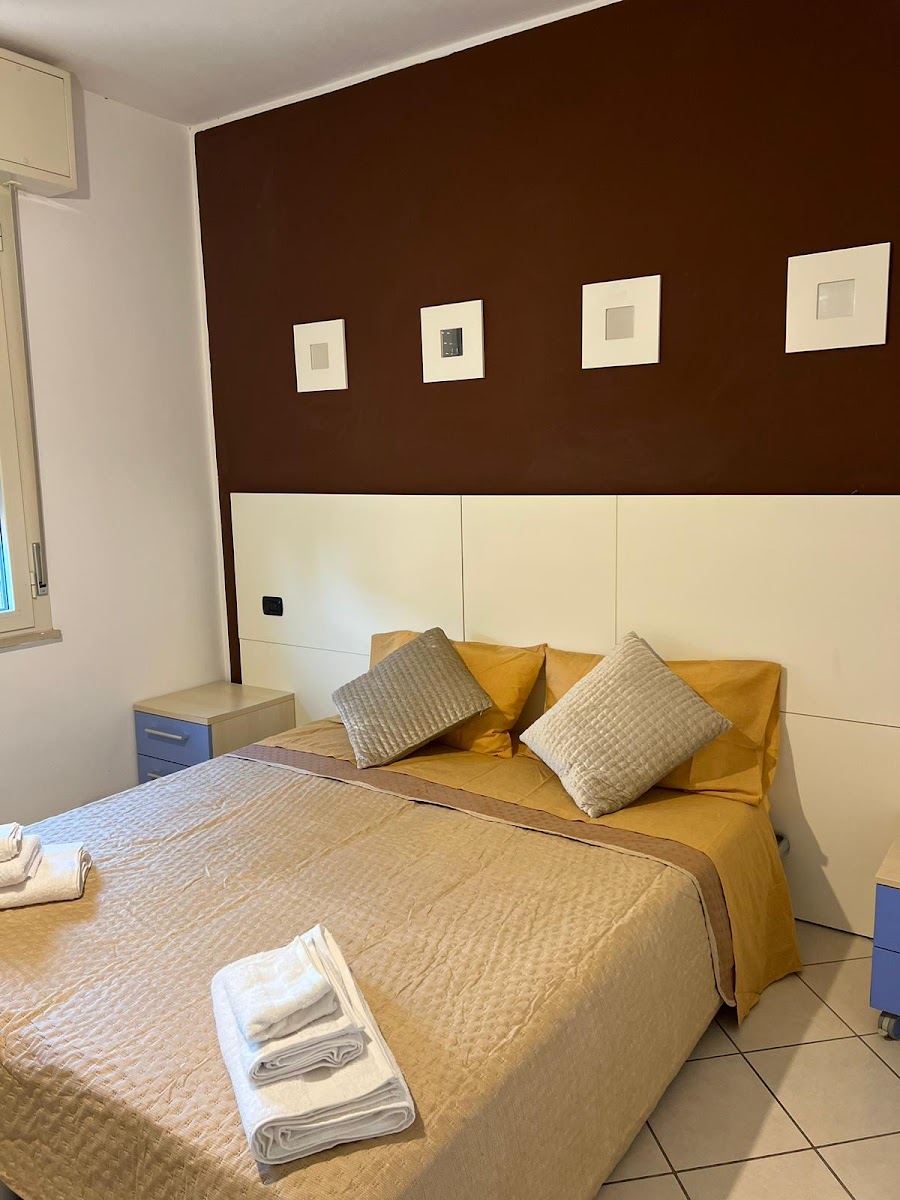 Room 1